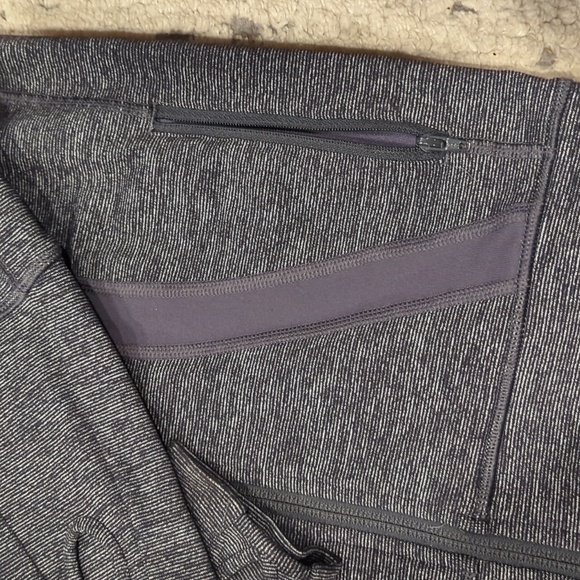 Lululemon In Stride Jacket Coal Wee Stripe / Coal - Picture 10 of 14